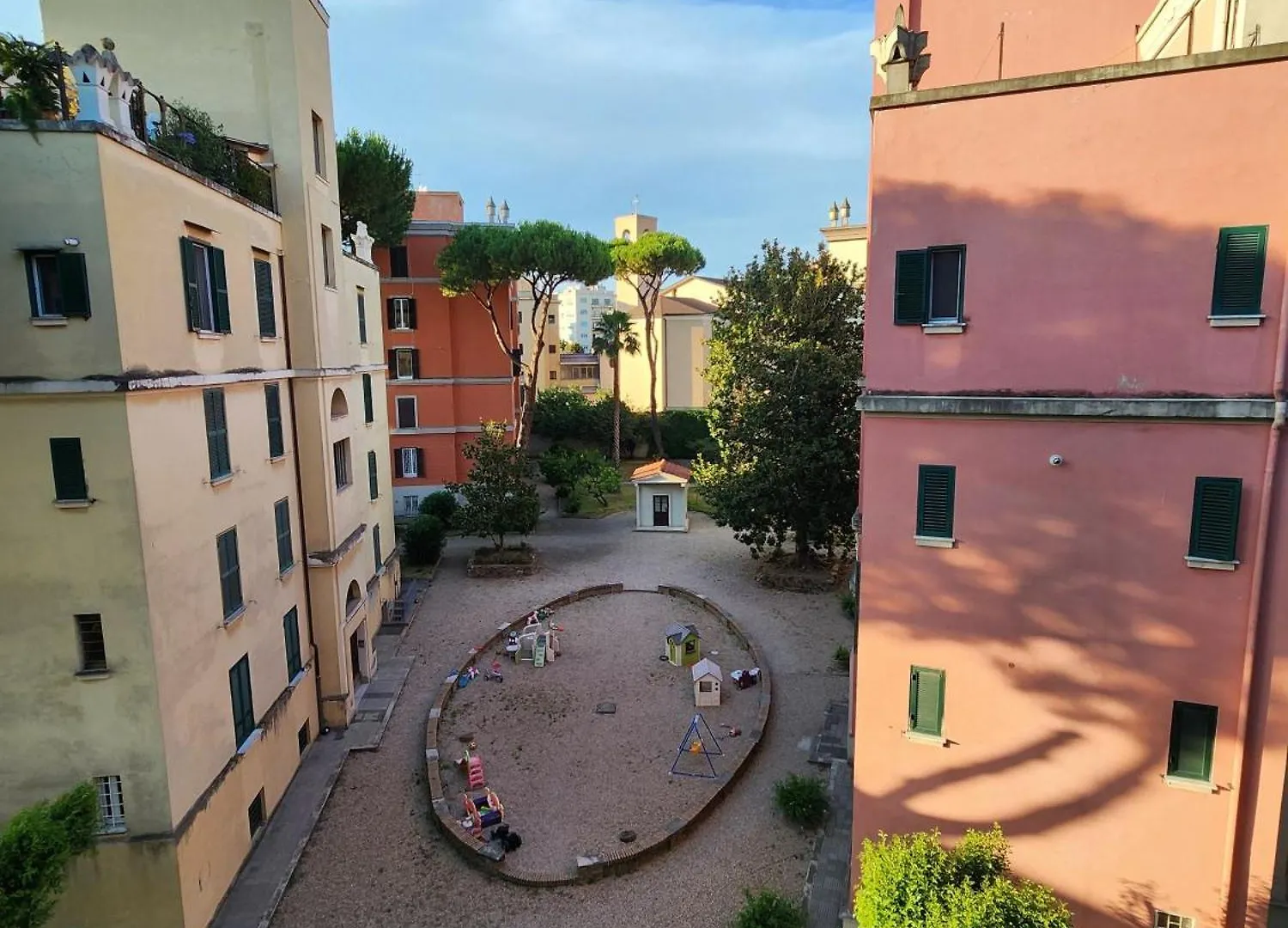 Homestay Cozy Haven Near San Giovanni Rome
