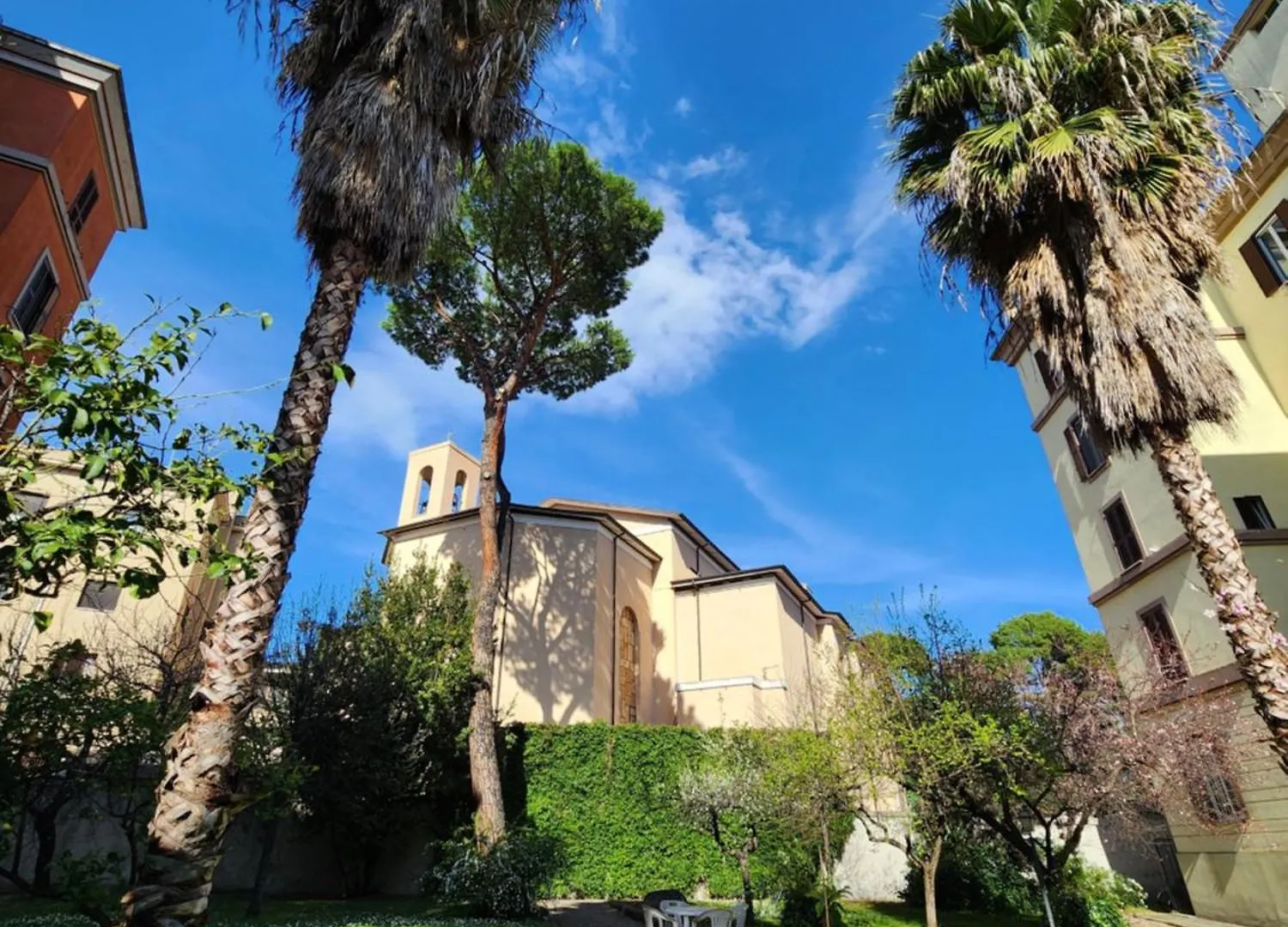 Cozy Haven Near San Giovanni Rome Homestay